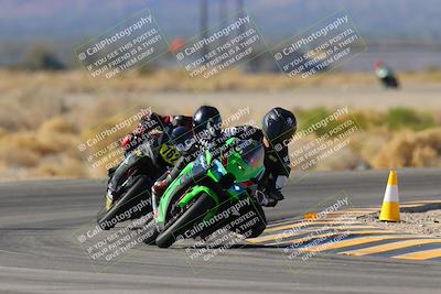 media/Dec-10-2023-SoCal Trackdays (Sun) [[0ce70f5433]]/Turn 4 (1145am)/